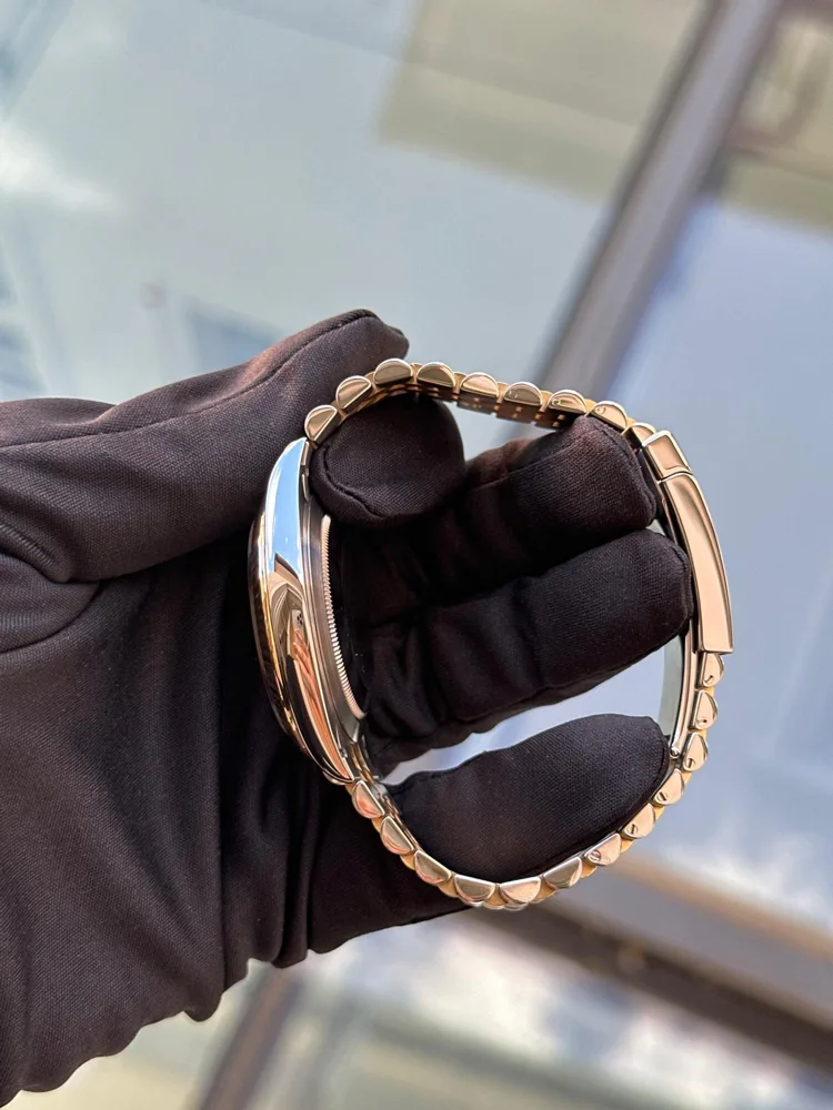 Rolex Datejust 41 Black Dial Diamonds Full Set